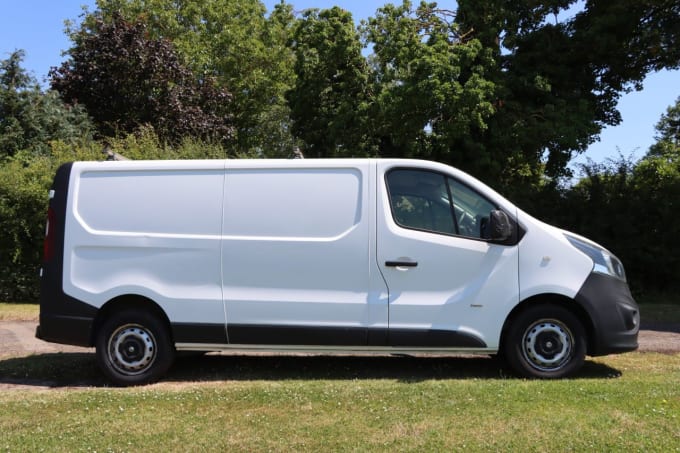 2025 Vauxhall Vivaro