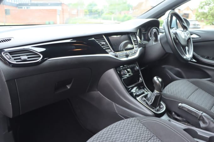 2025 Vauxhall Astra