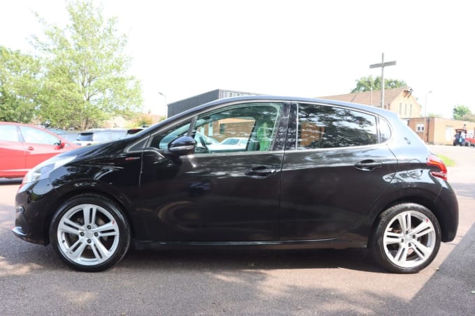 2025 Peugeot 208