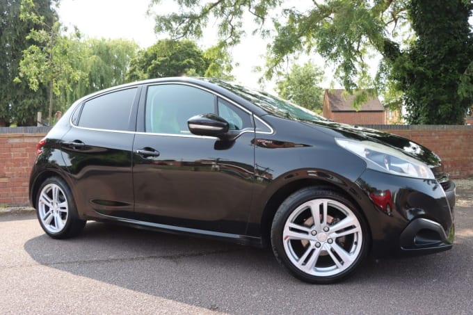 2025 Peugeot 208