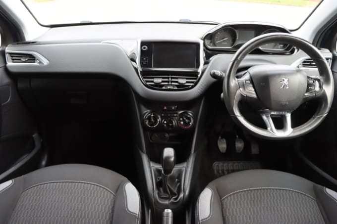 2025 Peugeot 208