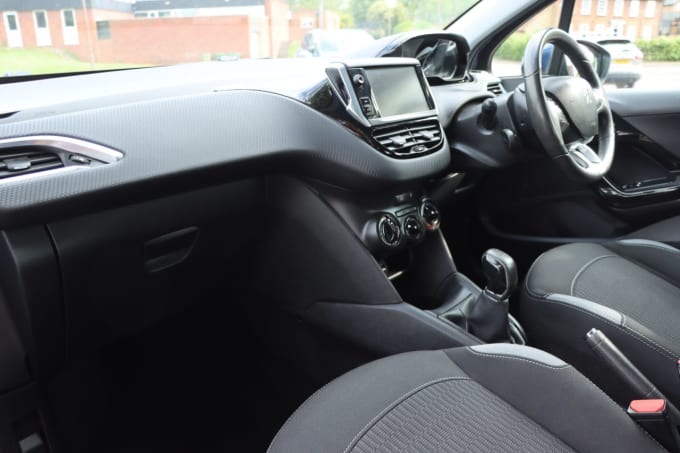 2025 Peugeot 208