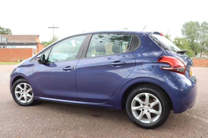 2025 Peugeot 208