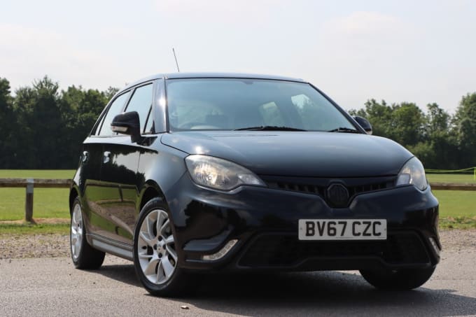 2025 Mg Mg3