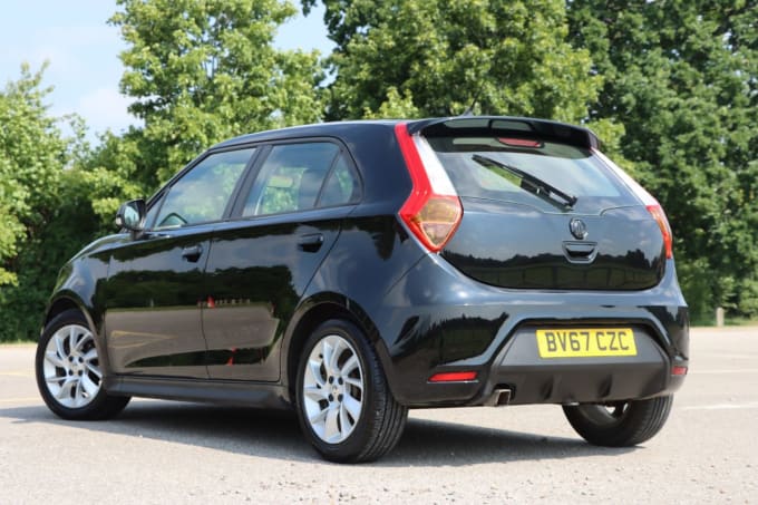 2025 Mg Mg3