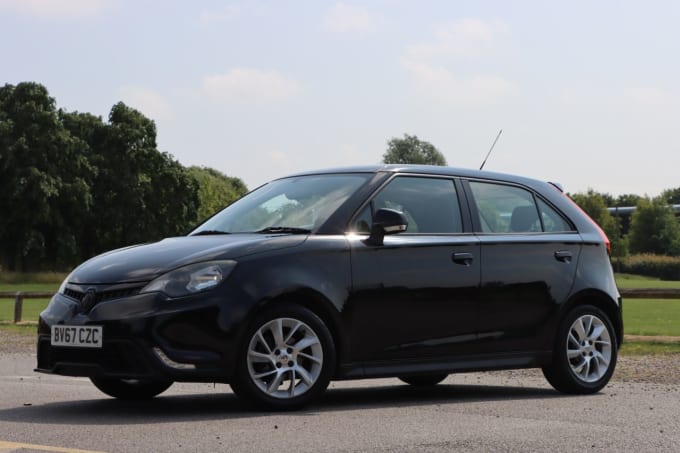 2025 Mg Mg3