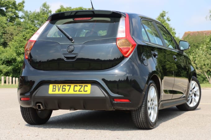 2025 Mg Mg3