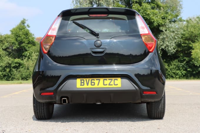 2025 Mg Mg3