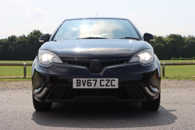 2025 Mg Mg3