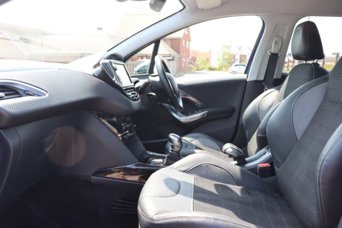 2025 Peugeot 2008