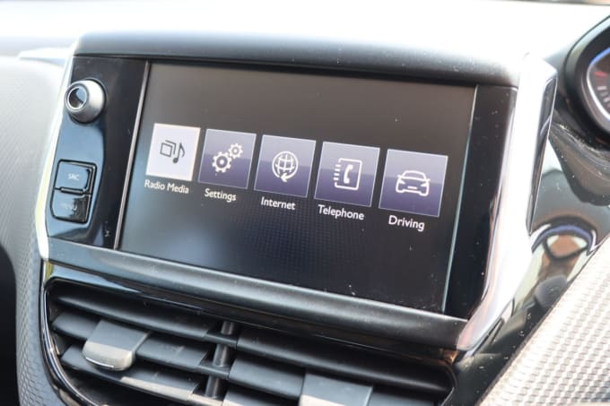 2025 Peugeot 2008