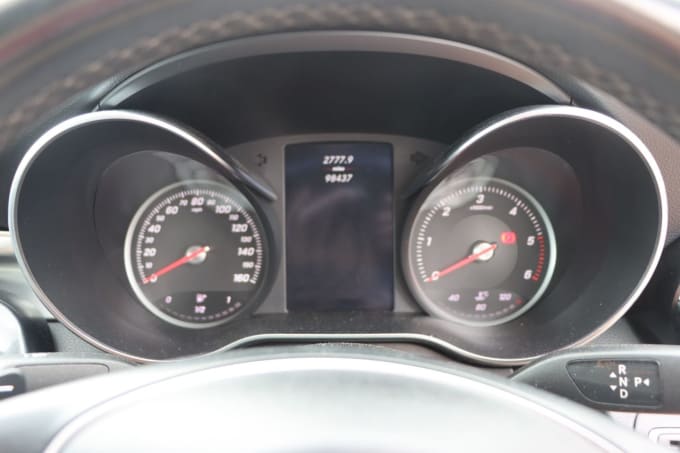 2025 Mercedes-benz C-class