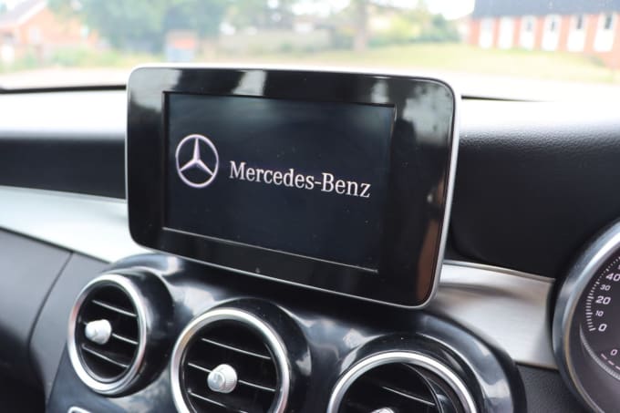 2025 Mercedes-benz C-class