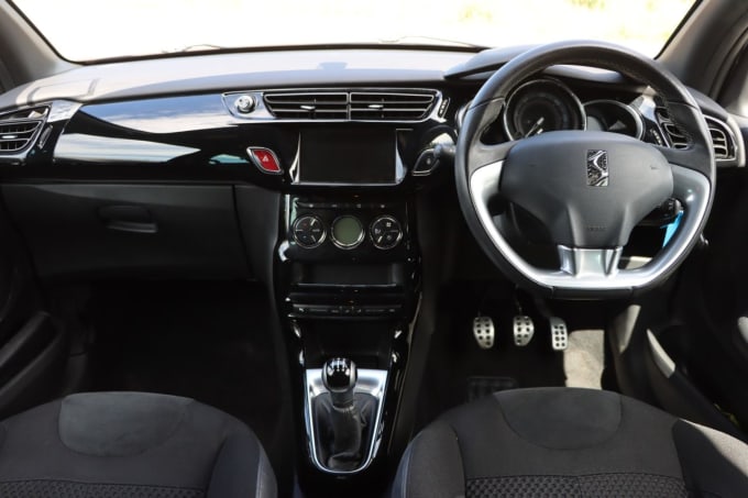 2025 Ds Automobiles Ds 3