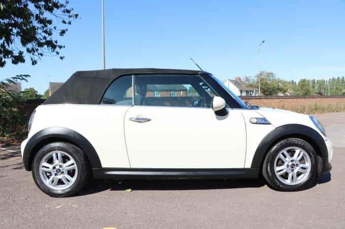 2025 Mini Convertible