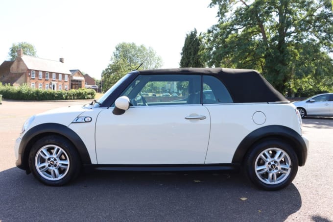 2025 Mini Convertible