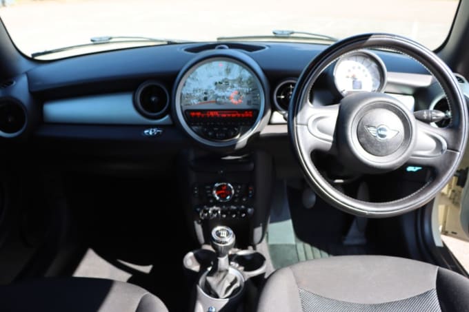 2025 Mini Convertible