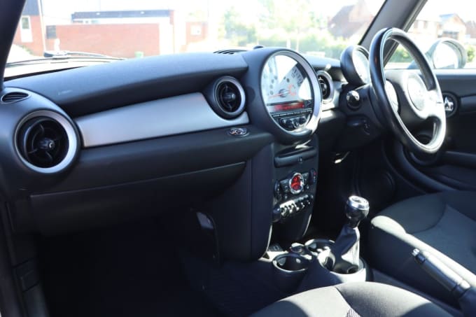 2025 Mini Convertible