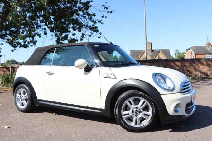 2025 Mini Convertible