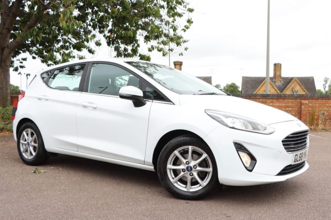 2025 Ford Fiesta