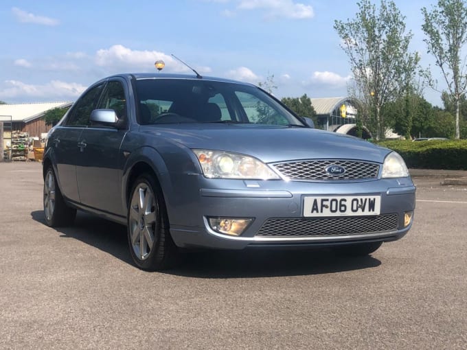 2025 Ford Mondeo