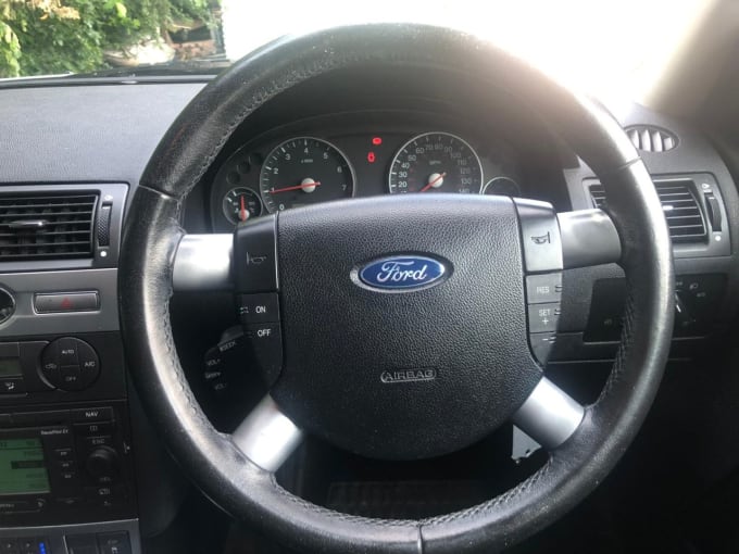 2025 Ford Mondeo