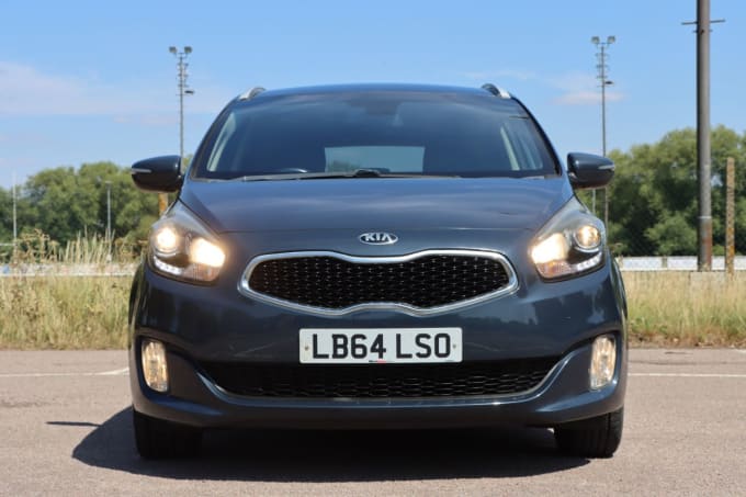 2025 Kia Carens