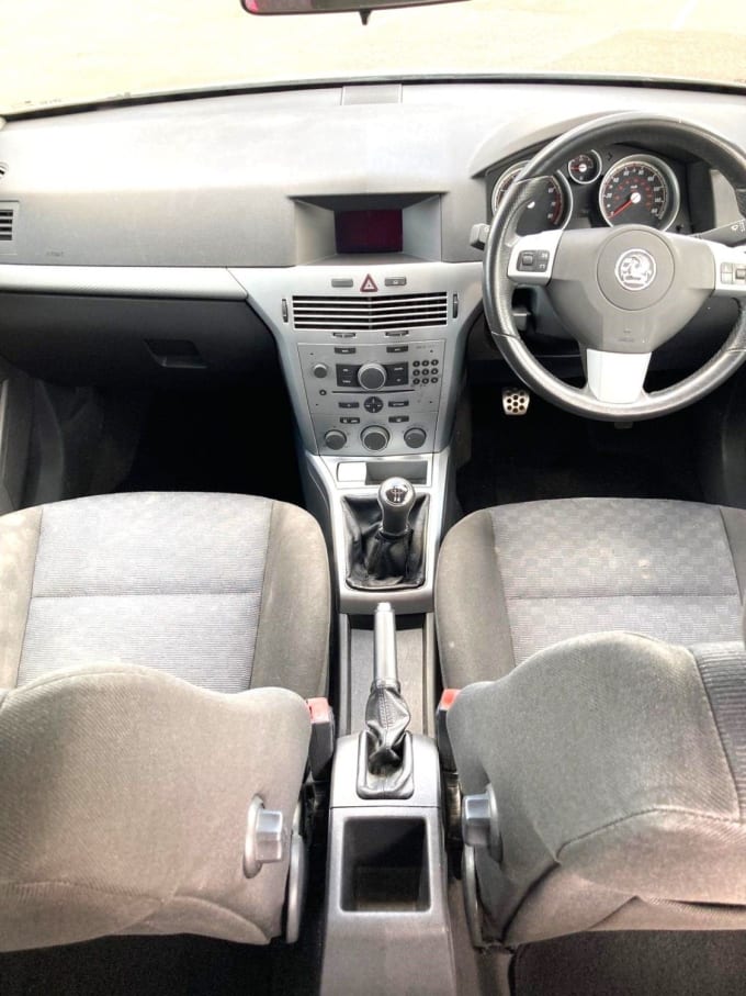 2025 Vauxhall Astra