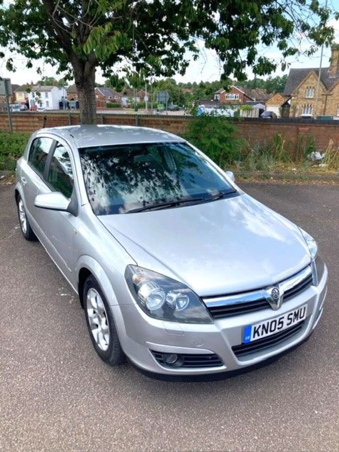 2025 Vauxhall Astra