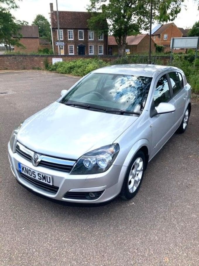 2025 Vauxhall Astra