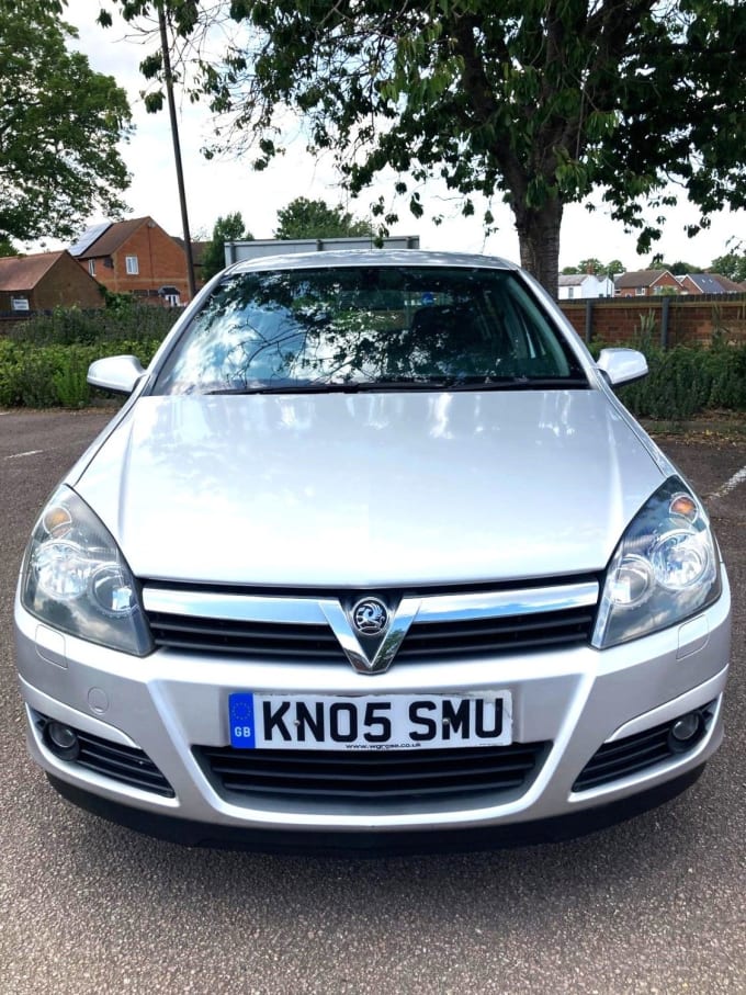 2025 Vauxhall Astra