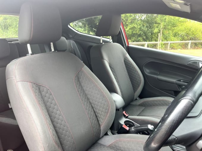 2025 Ford Fiesta