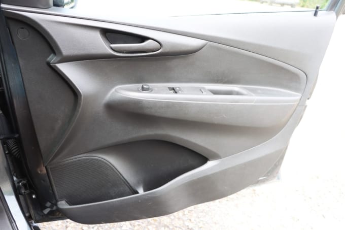 2025 Vauxhall Viva