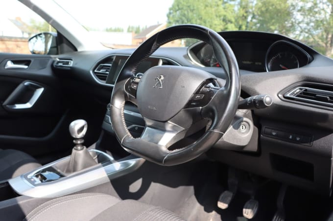 2025 Peugeot 308