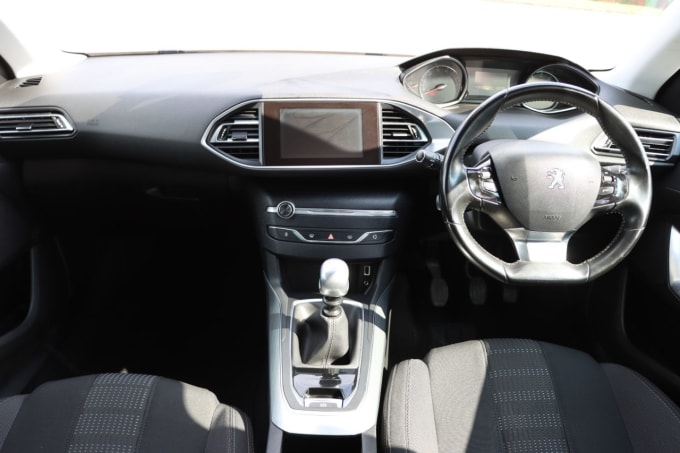 2025 Peugeot 308