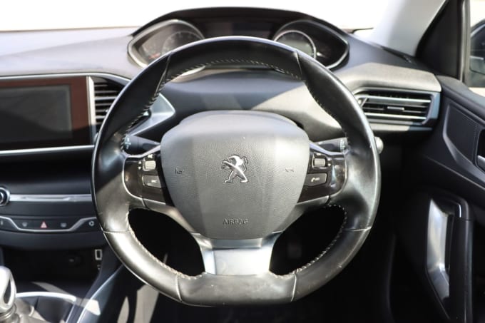 2025 Peugeot 308