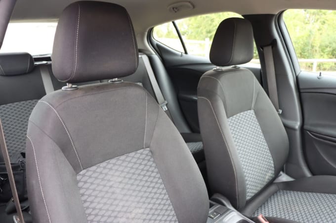 2016 Vauxhall Astra