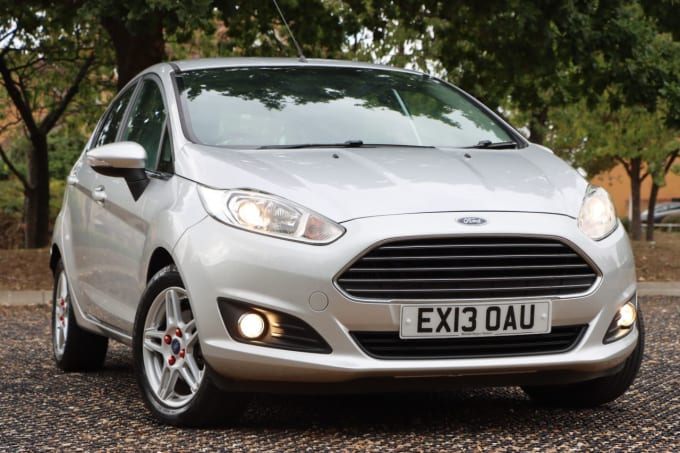 2025 Ford Fiesta