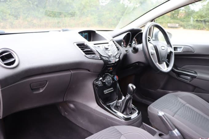 2025 Ford Fiesta