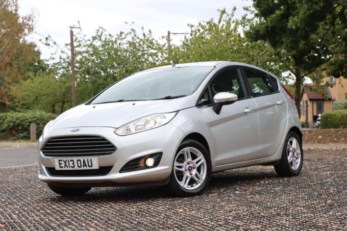2025 Ford Fiesta