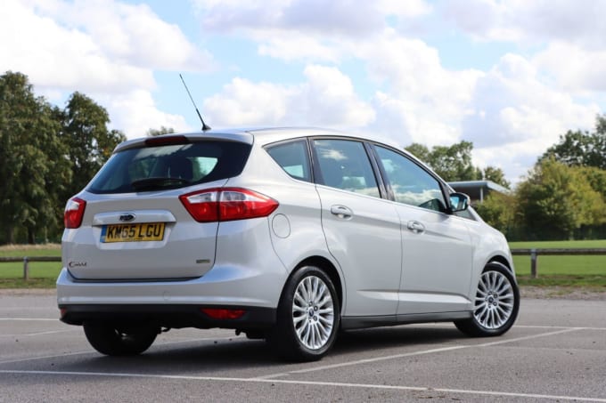2025 Ford C-max