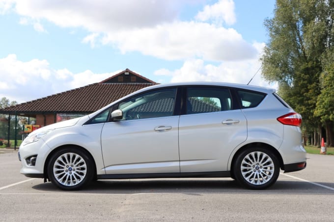 2025 Ford C-max