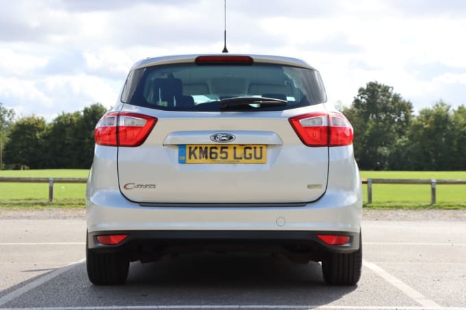 2025 Ford C-max