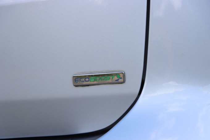 2025 Ford C-max