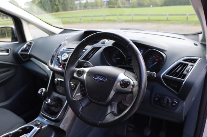 2025 Ford C-max