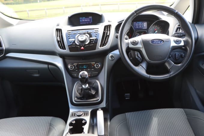 2025 Ford C-max