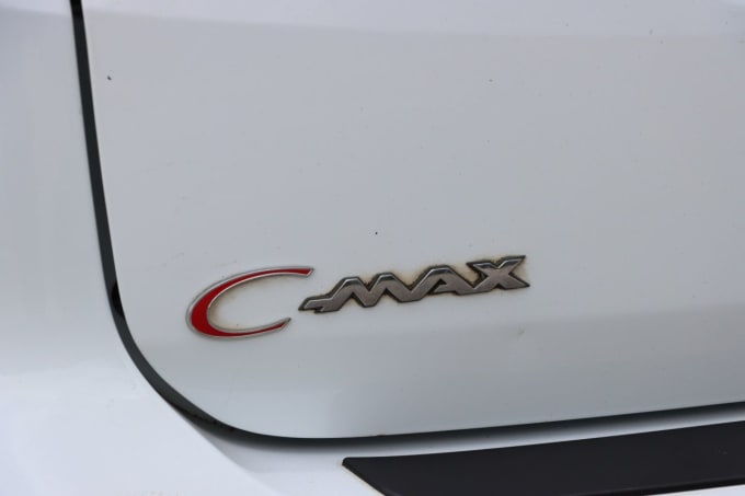 2025 Ford C-max