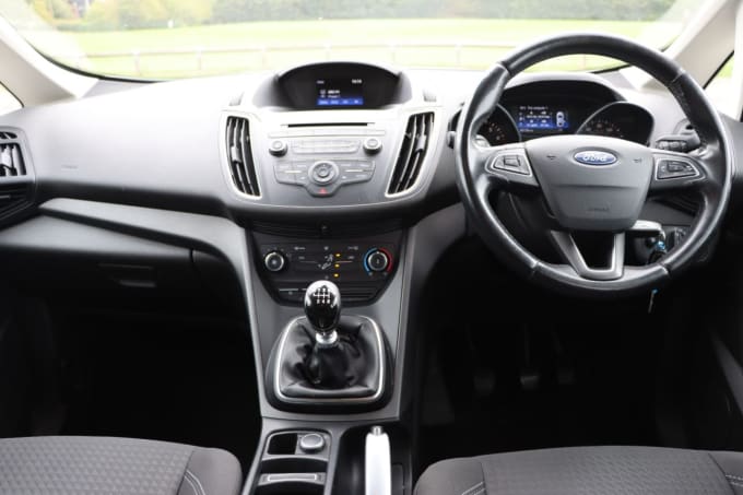 2025 Ford C-max