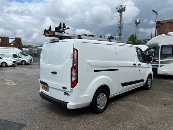 2025 Ford Transit Custom