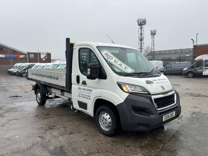 2025 Peugeot Boxer